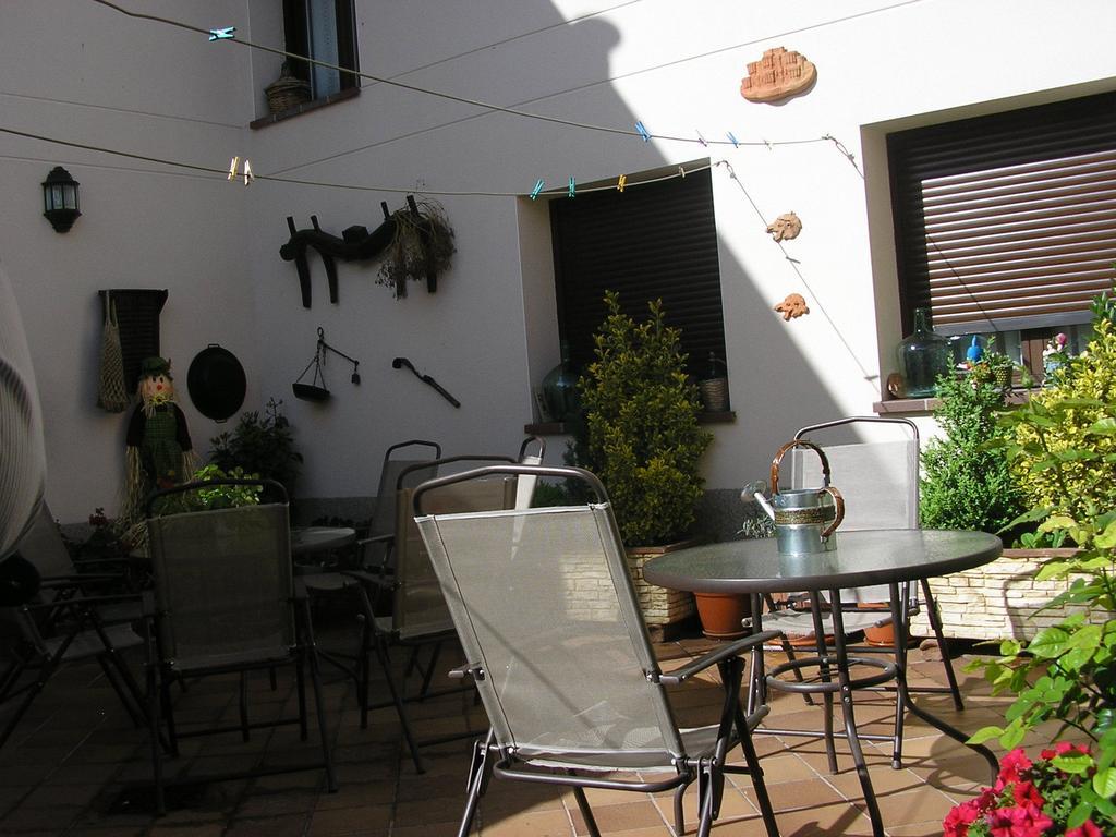 Casa De La Paca Bed & Breakfast Coca Ngoại thất bức ảnh