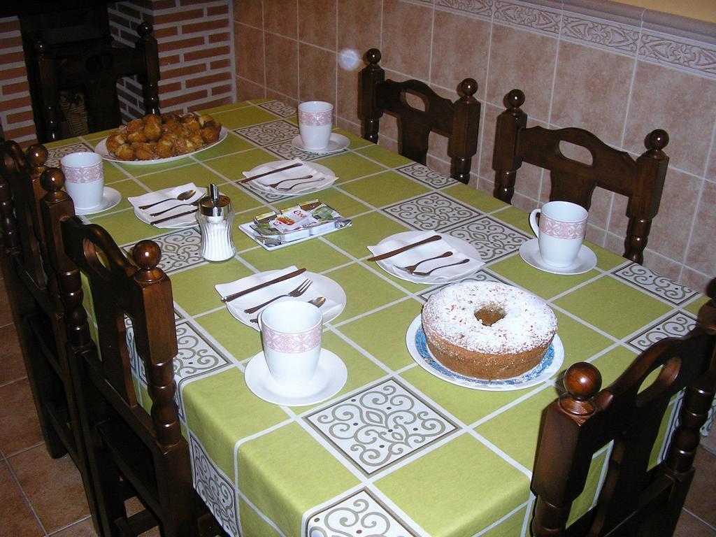 Casa De La Paca Bed & Breakfast Coca Ngoại thất bức ảnh