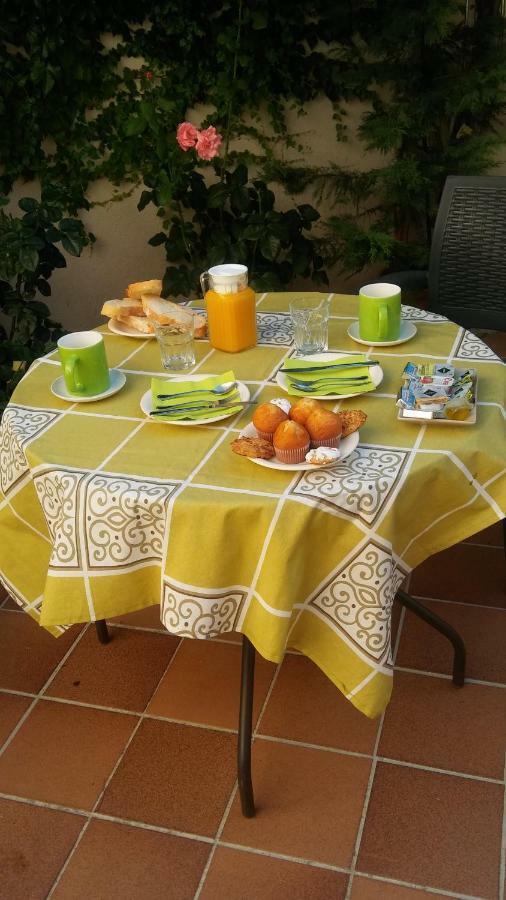 Casa De La Paca Bed & Breakfast Coca Ngoại thất bức ảnh